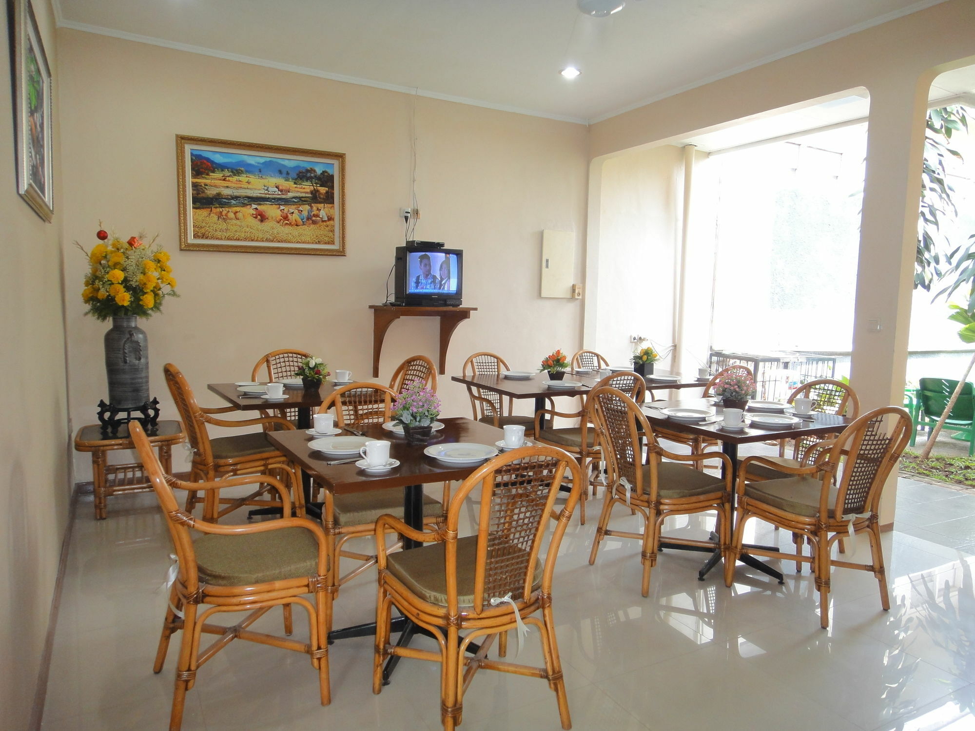 Gondia Guesthouse Джакарта Екстериор снимка